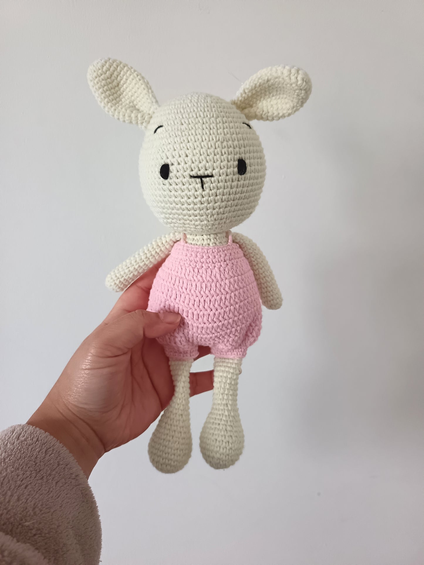 Bunny in overall